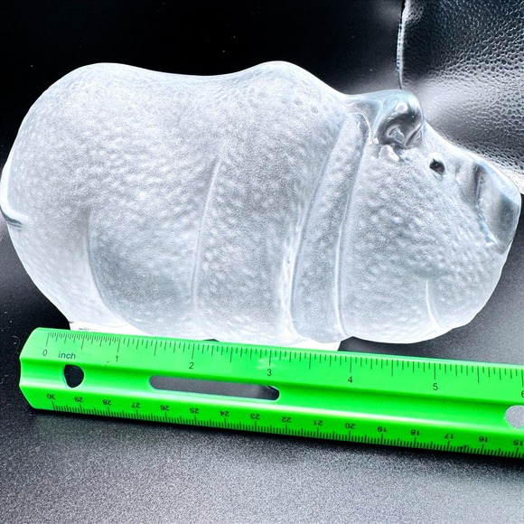 Viking Glass Frosted Textured Hippo Figurine Handmade Art Glass Paperweight - Picture 7 of 7